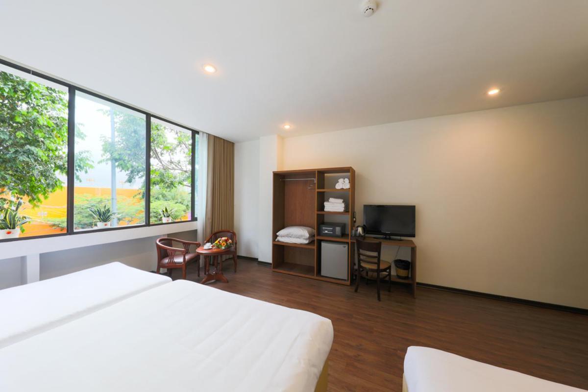 Vitalis Riverside Hotel Đà Nẵng Exterior foto