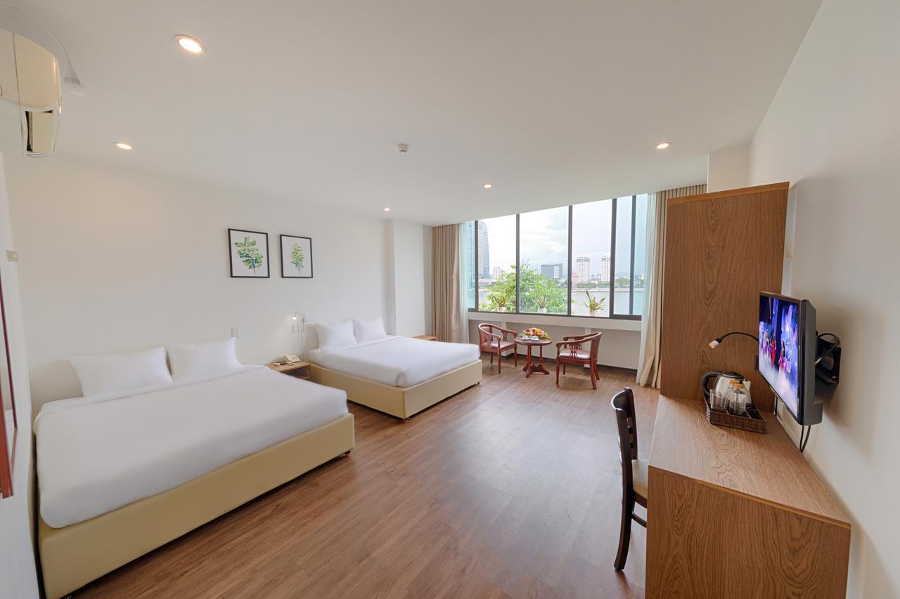 Vitalis Riverside Hotel Đà Nẵng Exterior foto